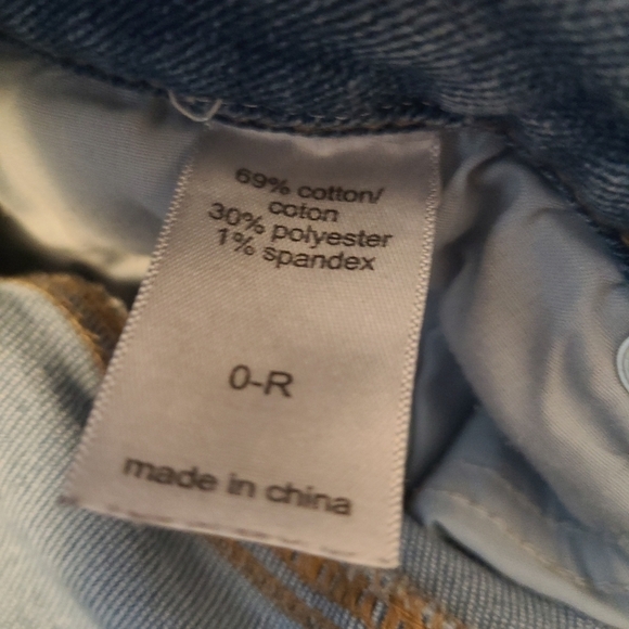 Maurices Vintage High Rise Light Wash Girlfriend Jean Sz 0 REGULAR‎ Button Fly - Picture 4 of 7